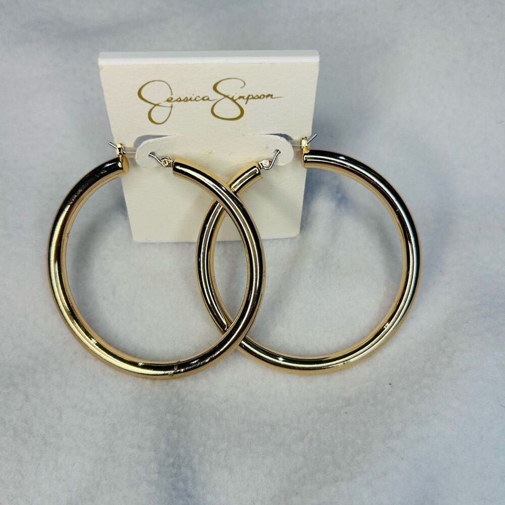 Jessica Simpson Elegant Gold Hoop Earrings